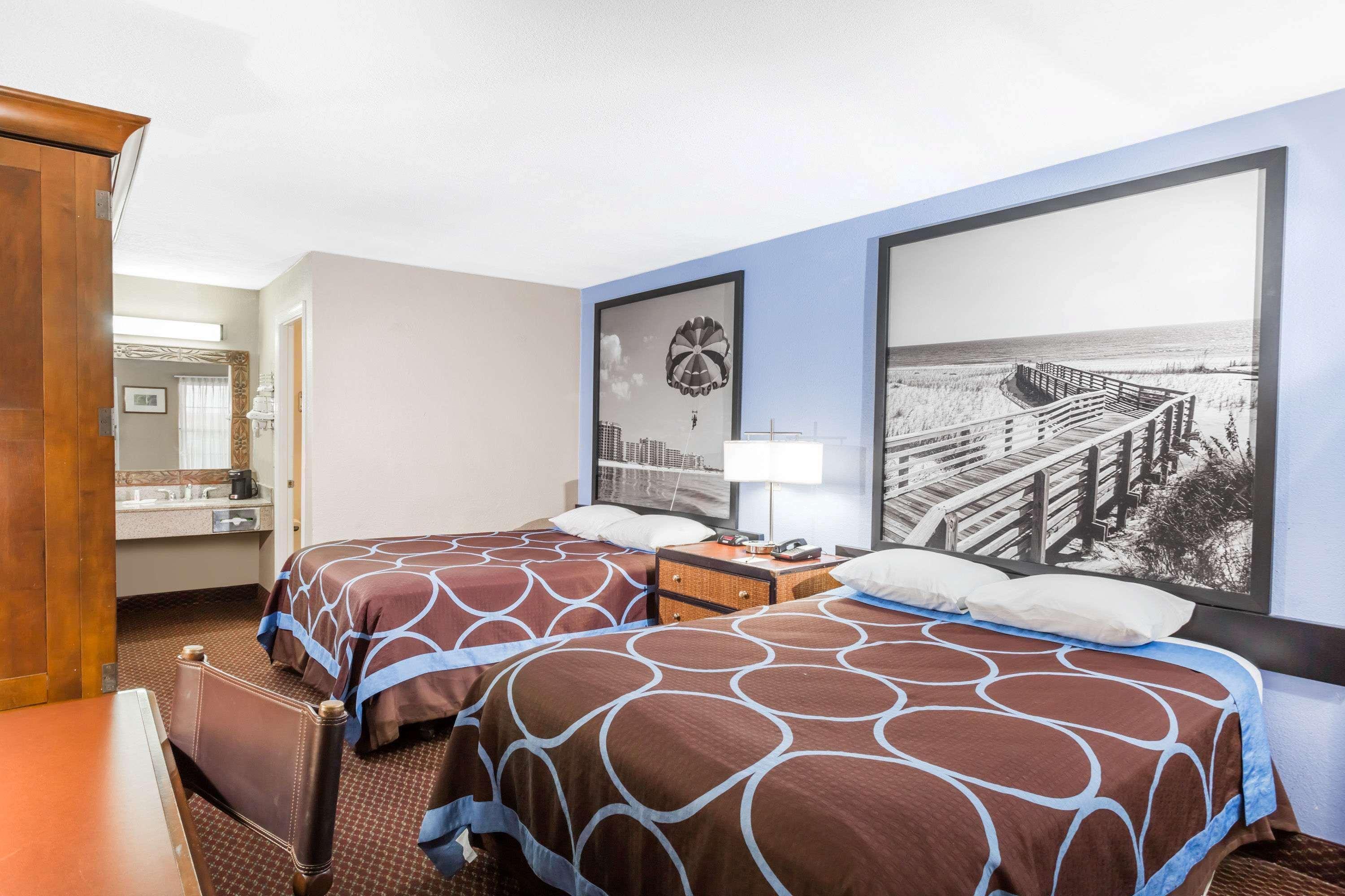 Motel Super 8 By Wyndham Foley Exterior foto
