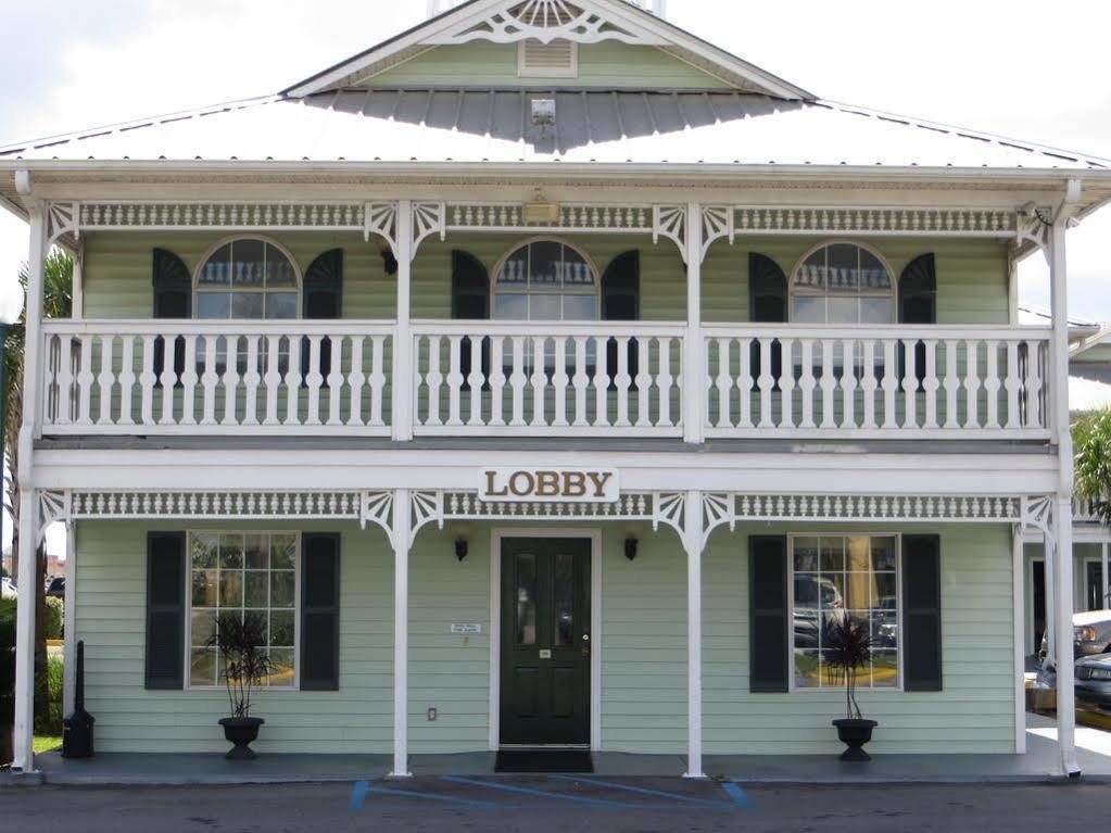 Motel Super 8 By Wyndham Foley Exterior foto